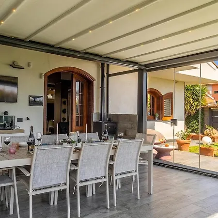 Thalina Villa Mascali