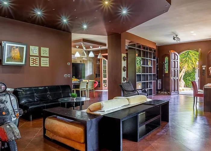 Villa Thalina *