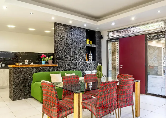 Thalina Villa *